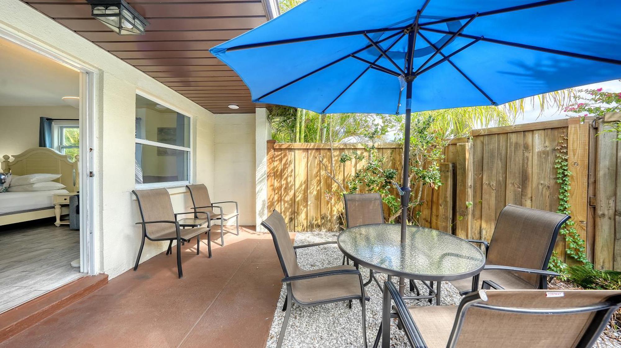 Hotel Siesta Key Palms 3*
