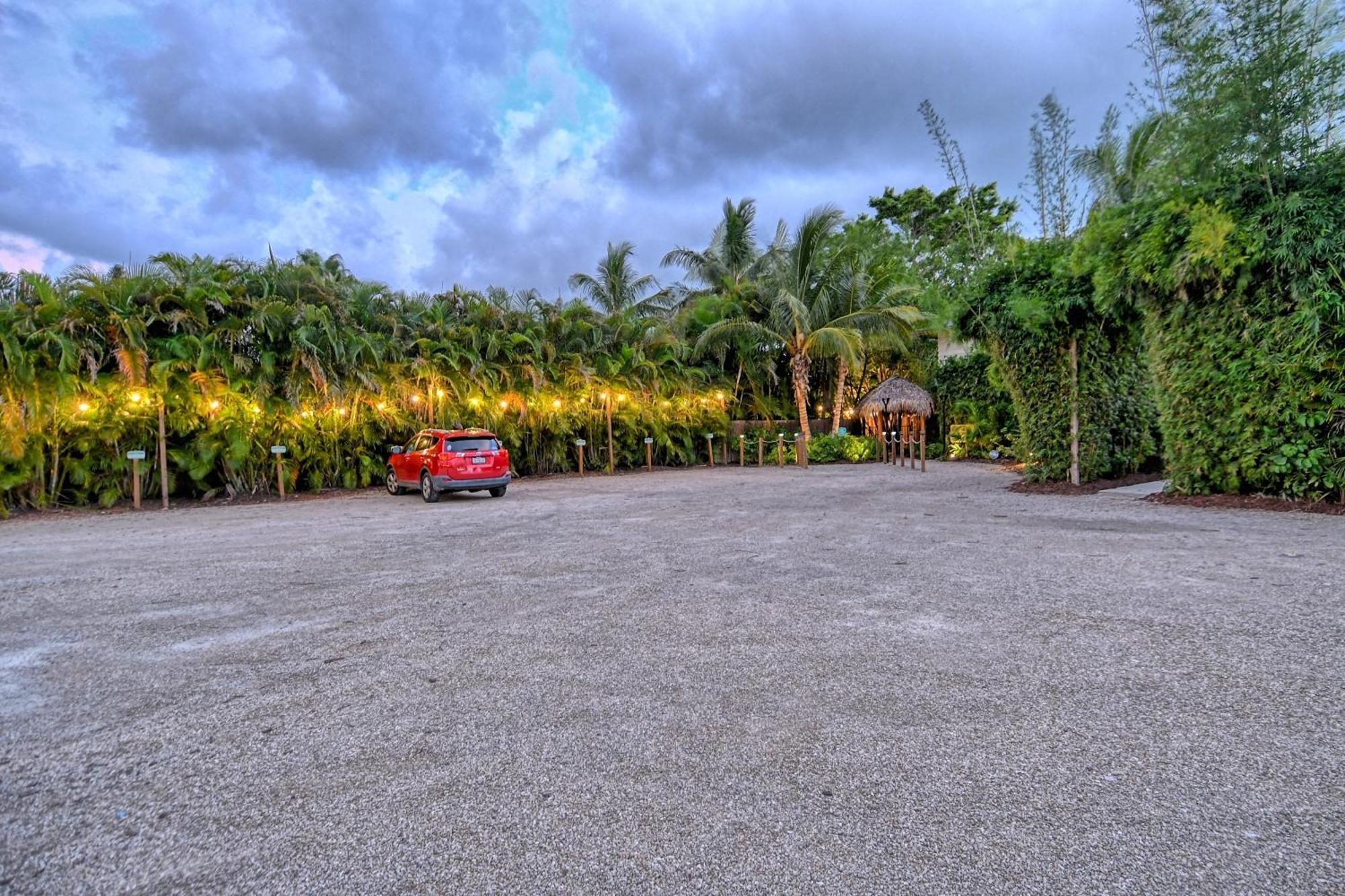 Siesta Key Palms 3* Point O'Rocks